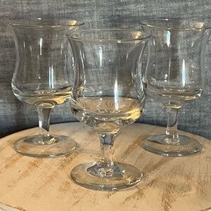 PARTYLITE- ⭐️Happy Hour Votive Trio, candle holder